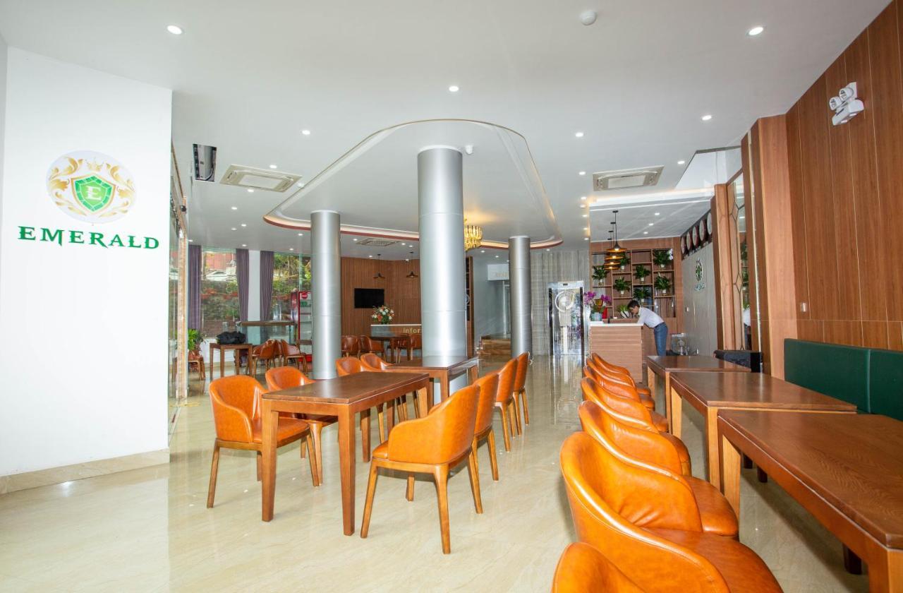 Emerald Hotel Cat Ba Dong Khe Sau エクステリア 写真